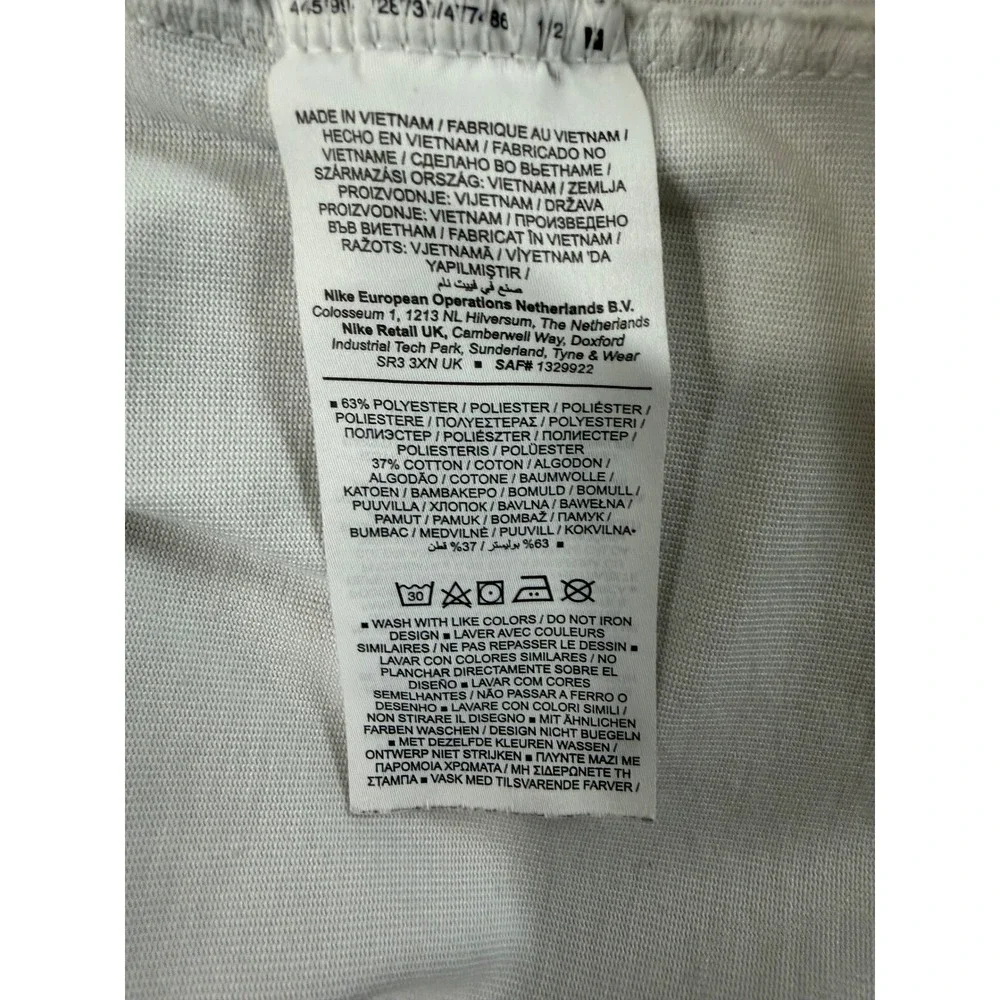 Nike ACG T-Shirt Mens Size Large Off White Embroidered Logo SS Casual Light DM